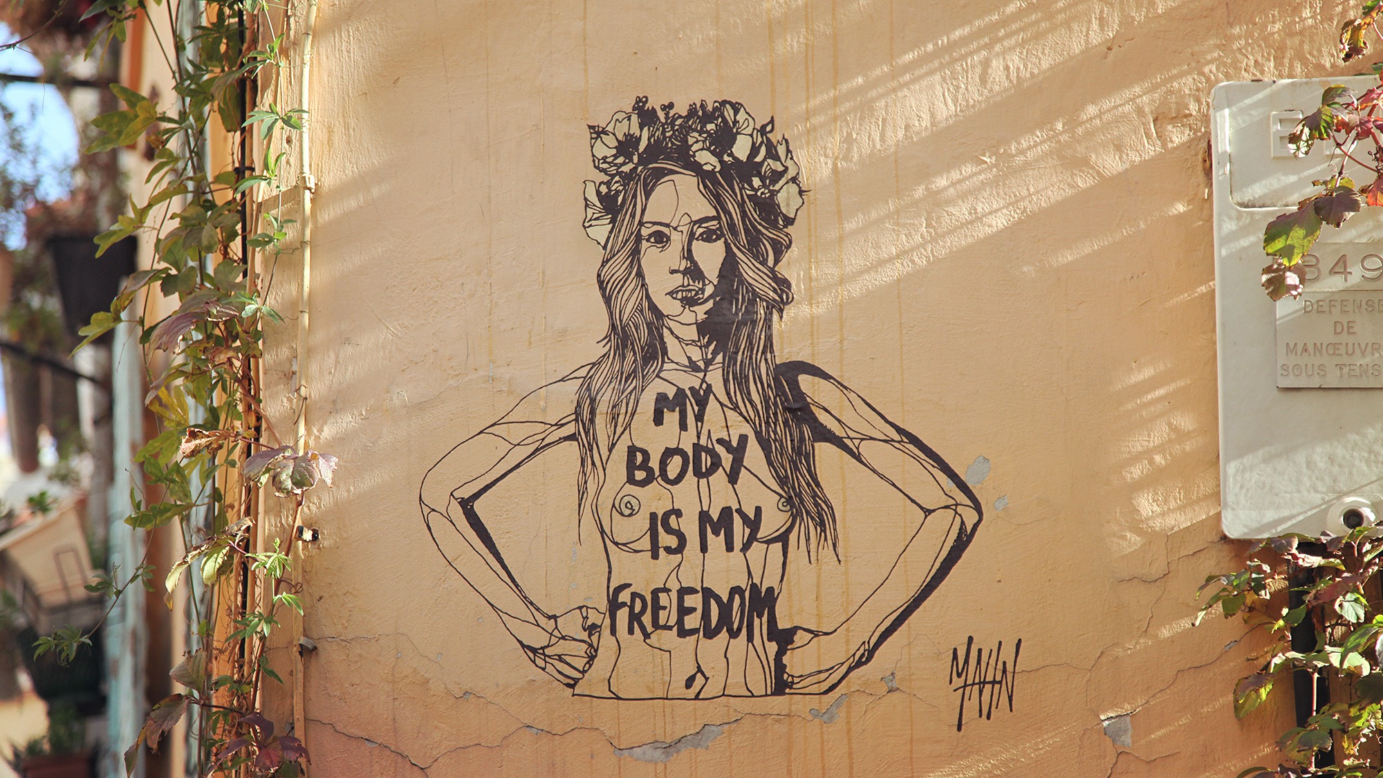 Mahn Kloix Femen MY BODY IS MY FREEDOM