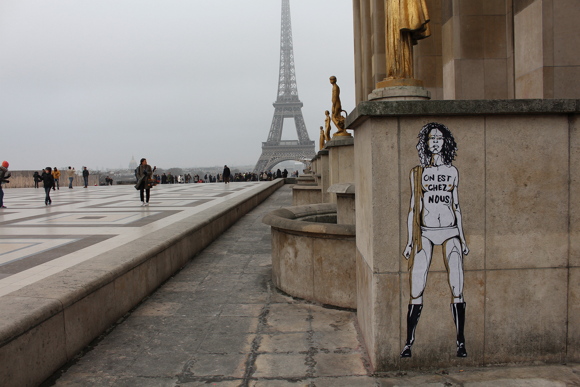 Mahn Kloix Femen ON EST CHEZ NOUS